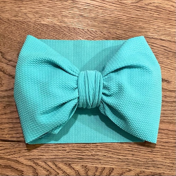 Oversized Custom Toddler Girl Bow Headband - Picture 1 of 4